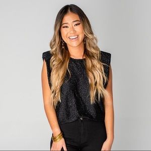 buddy love lucy muscle top sable black feline CG4484
